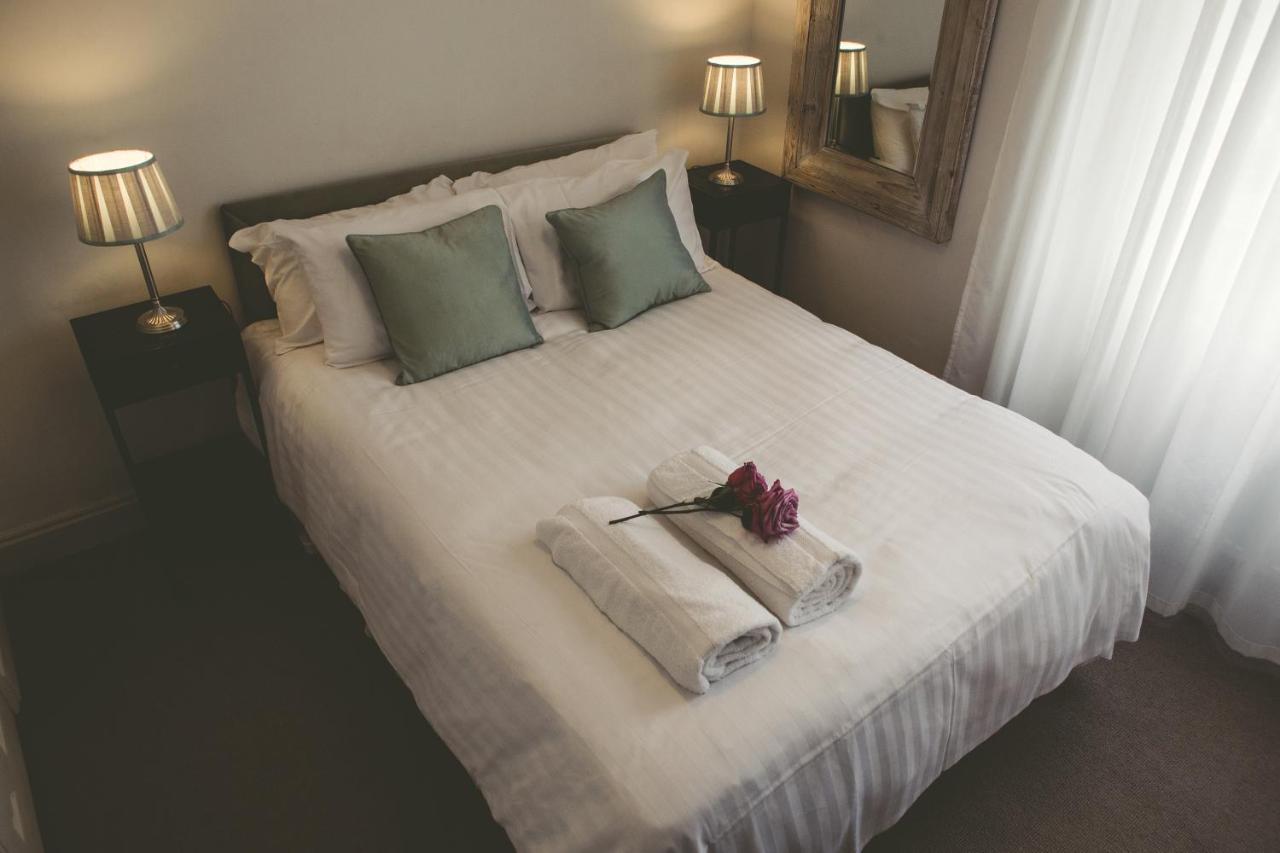 Blue Pigeons Hotell Worth  Rom bilde